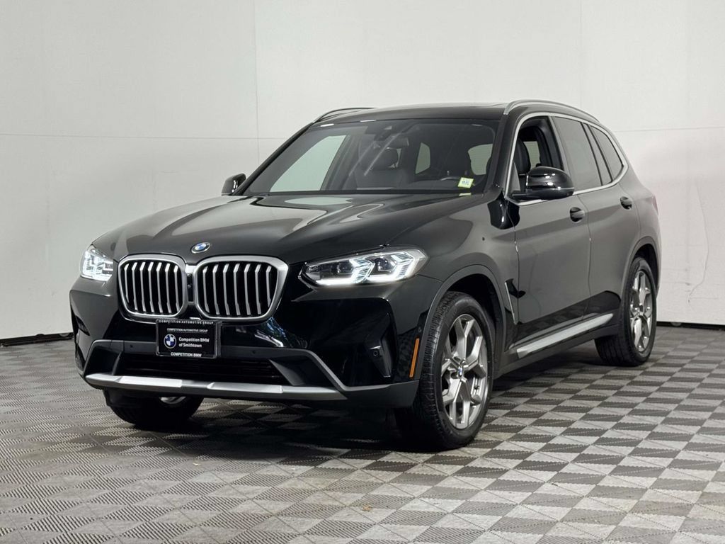 Used 2023 BMW X3 xDrive30i w/ Convenience Package w/ZPA AWD/4WD image 7