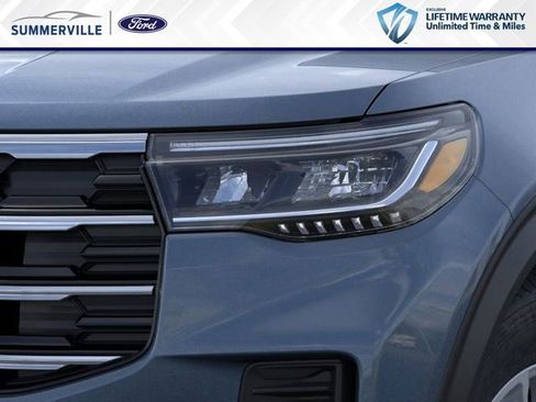 New 2026 Ford Explorer Active image 21