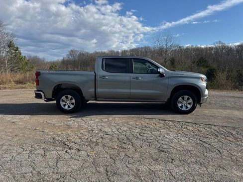 New 2026 Chevrolet Silverado 1500 LT image 3