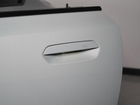 Used 2024 BMW M2 w/ Lighting Package RWD image 8
