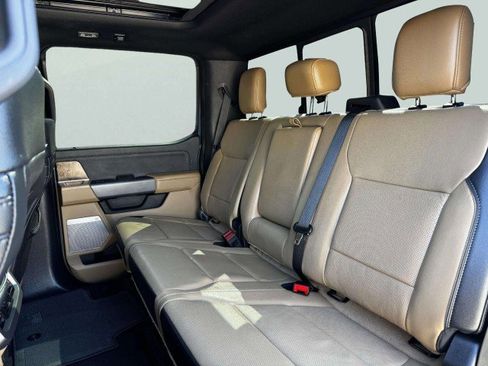 Used 2023 Ford F250 Lariat w/ Lariat Ultimate Package image 37