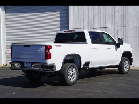 New 2026 Chevrolet Silverado 2500 LT w/ Convenience Package image 24