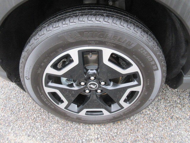 Used 2024 Ford Bronco Sport Outer Banks w/ Tech Package AWD/4WD image 12