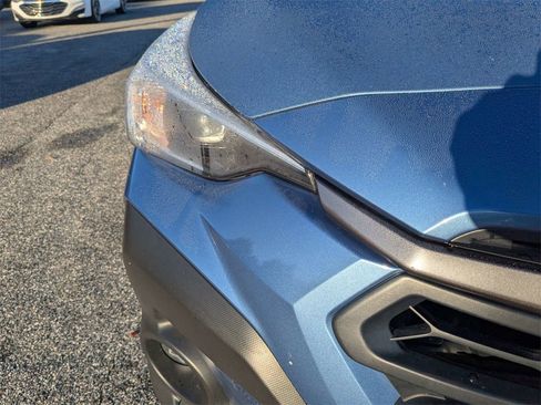 Used 2024 Subaru Crosstrek 2.0i Premium image 10