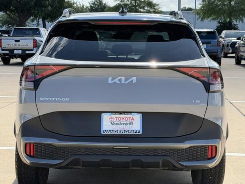 Used 2023 Kia Sportage X-Pro AWD/4WD image 5