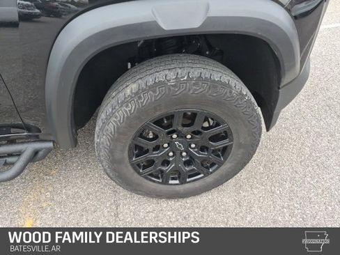 Used 2023 Chevrolet Colorado Trail Boss w/ Advanced Trailering Package image 28