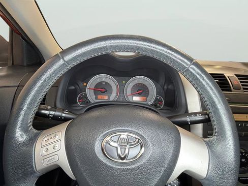 Used 2010 Toyota Corolla S image 30