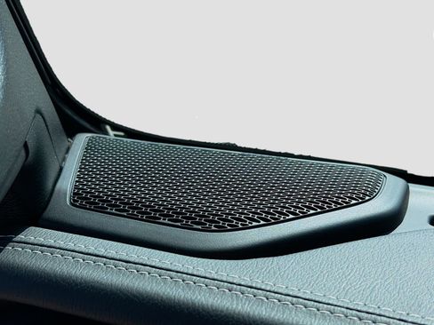 Used 2020 Jeep Wrangler Unlimited Sahara image 23