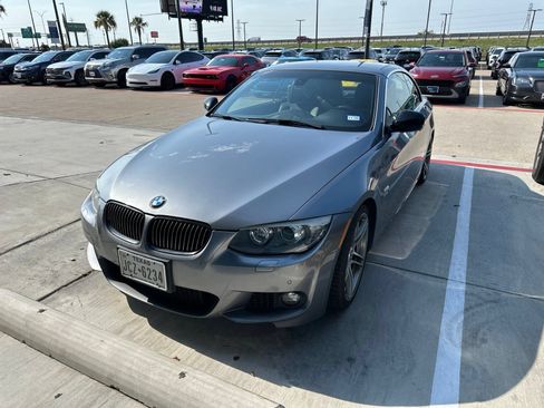 Used 2013 BMW 335is Convertible RWD image 2