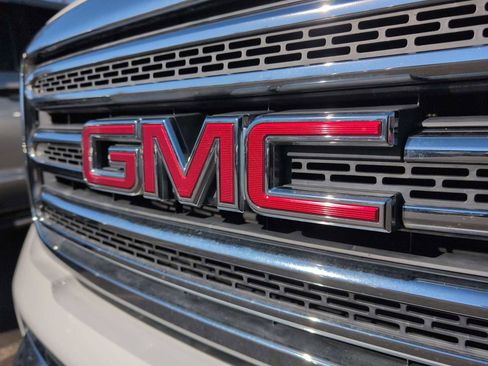 Used 2016 GMC Canyon SLT w/ Trailering Package image 12