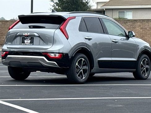 New 2026 Kia Niro SX image 5