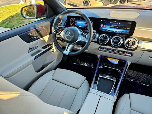 New 2026 Mercedes-Benz GLB 250 4MATIC image 28
