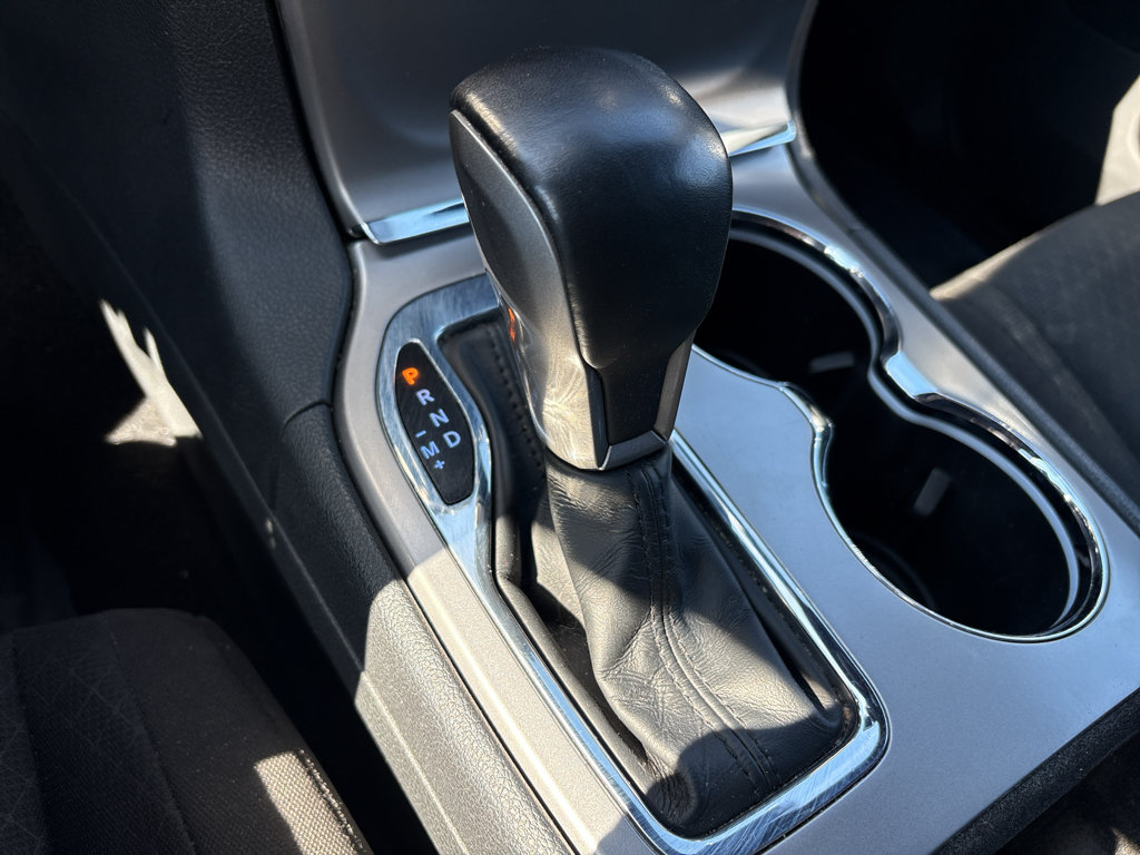 Used 2021 Jeep Grand Cherokee Laredo AWD/4WD image 23