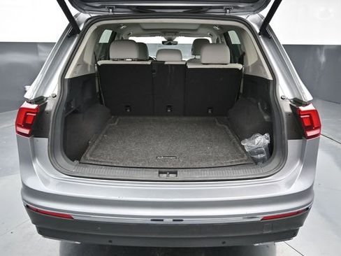 Used 2021 Volkswagen Tiguan S AWD/4WD image 9