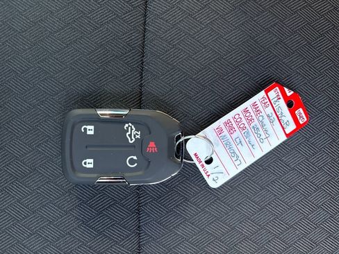 Used 2022 Chevrolet Silverado 2500 LT w/ Convenience Package image 33