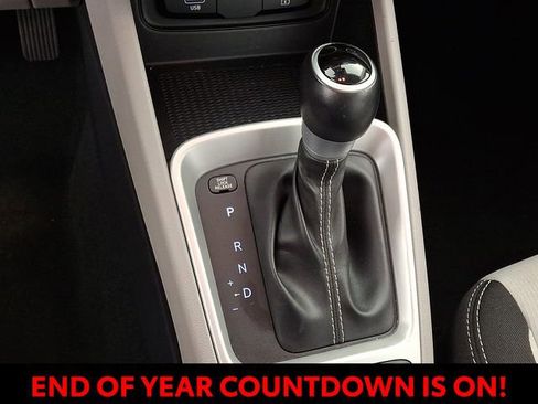 Certified 2024 Hyundai Venue SEL image 20