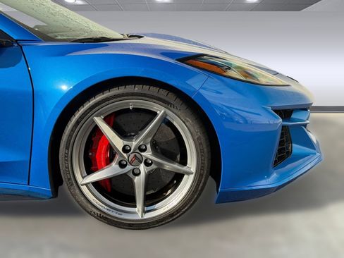 Used 2024 Chevrolet Corvette E-Ray image 9