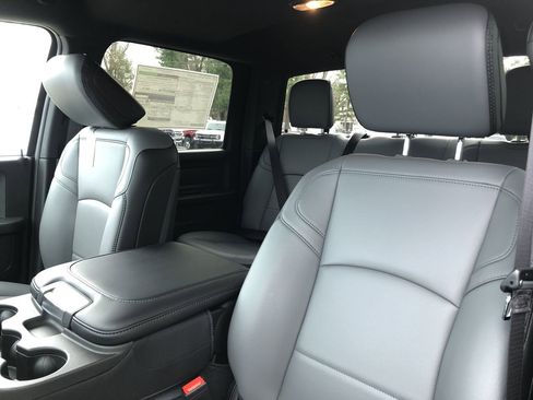 New 2026 RAM 2500 Tradesman w/ Chrome Appearance Group image 13