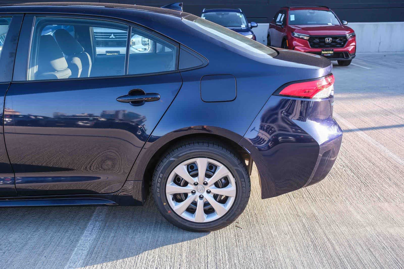 Certified 2024 Toyota Corolla LE FWD image 8