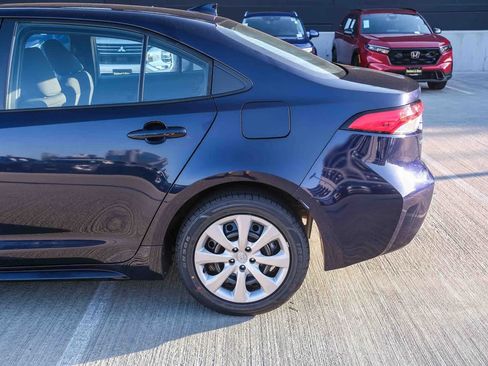 Certified 2024 Toyota Corolla LE FWD image 8