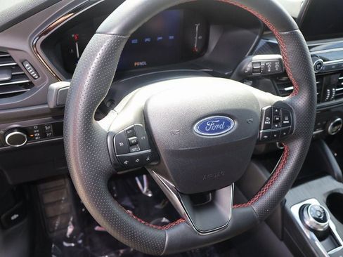 Used 2024 Ford Escape ST-Line image 20