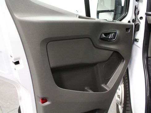 Used 2024 Ford Transit 350 XL image 11