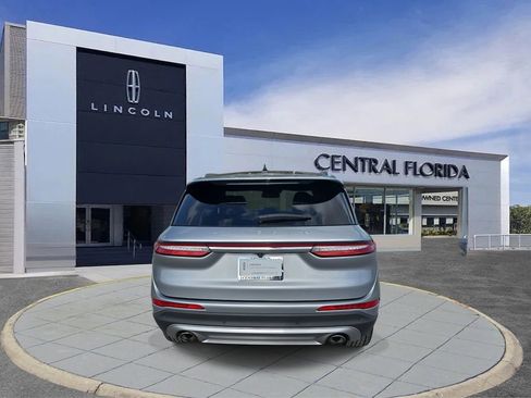 Used 2022 Lincoln Corsair FWD w/ Premium Package image 5