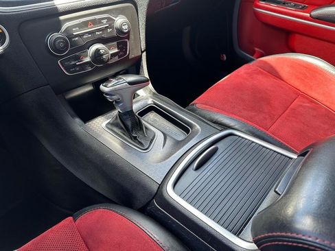 Used 2018 Dodge Charger R/T Scat Pack w/ Dynamics Package RWD image 21