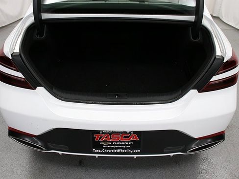 Used 2025 Genesis G70 2.5T image 28