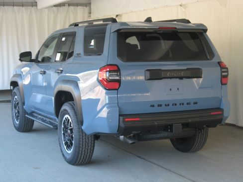 New 2025 Toyota 4Runner TRD Off-Road Premium image 7