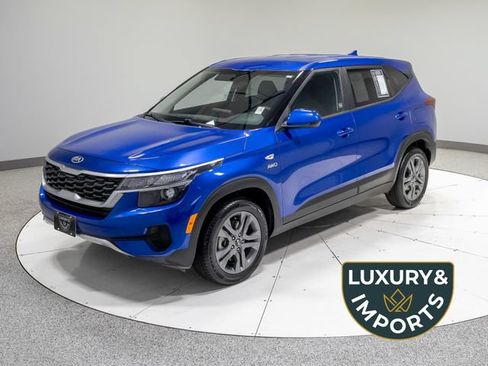 Used 2021 Kia Seltos LX AWD/4WD image 1