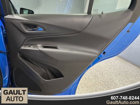 Used 2024 Chevrolet Equinox LT image 18