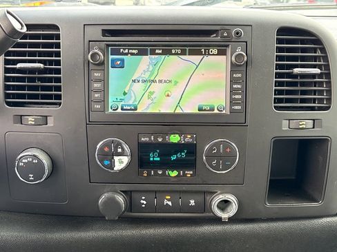 Used 2011 GMC Sierra 1500 SLE w/ Regional Value Package image 23