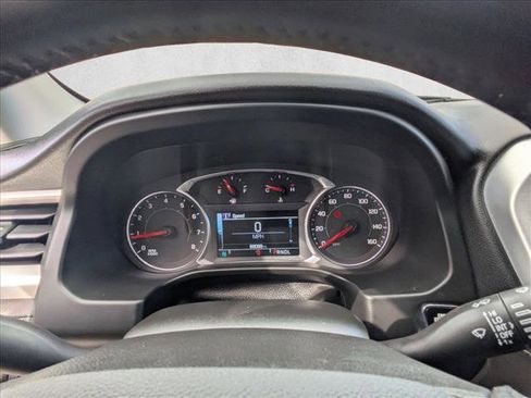 Used 2018 GMC Acadia SLT image 16