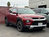 Used 2022 Chevrolet TrailBlazer LT image 2