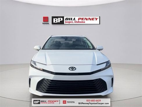 New 2026 Toyota Camry LE image 8