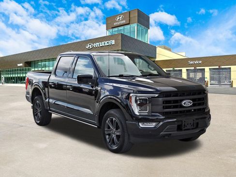 Used 2023 Ford F150 Lariat w/ Equipment Group 502A High AWD/4WD image 3