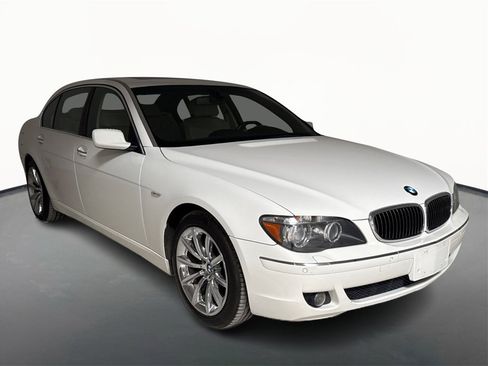 Used 2008 BMW 750Li image 3