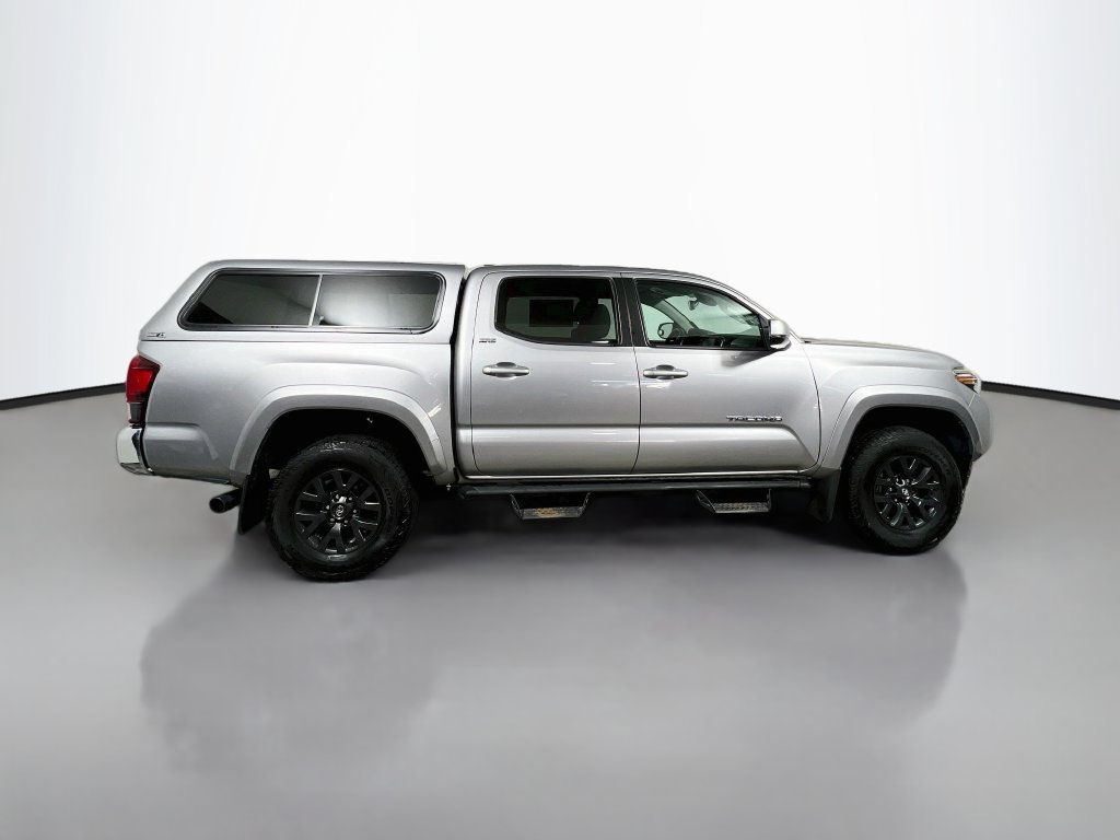 Used 2021 Toyota Tacoma SR5 RWD image 2