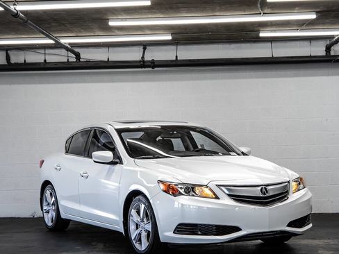 Used 2015 Acura ILX FWD image 7