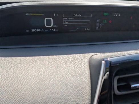 Used 2017 Toyota Prius Four image 25