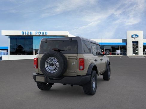 New 2026 Ford Bronco 4-Door AWD/4WD image 8