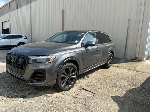 Certified 2025 Audi Q7 3.0T Premium Plus w/ Premium Plus Package image 1