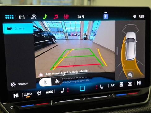 Used 2026 Volkswagen Tiguan S image 4