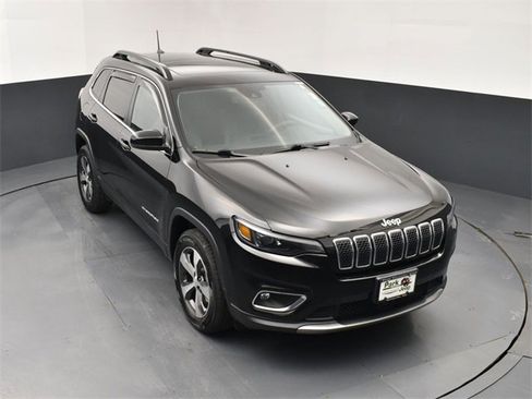 Used 2022 Jeep Cherokee Limited image 13