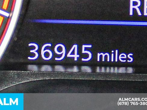 Used 2025 Nissan Altima 2.5 SV FWD image 38
