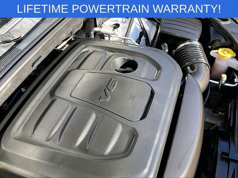 Used 2019 Jeep Grand Cherokee Altitude RWD image 44