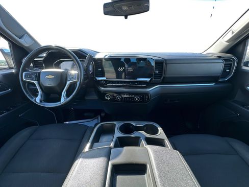 Used 2023 Chevrolet Silverado 1500 LT AWD/4WD image 13