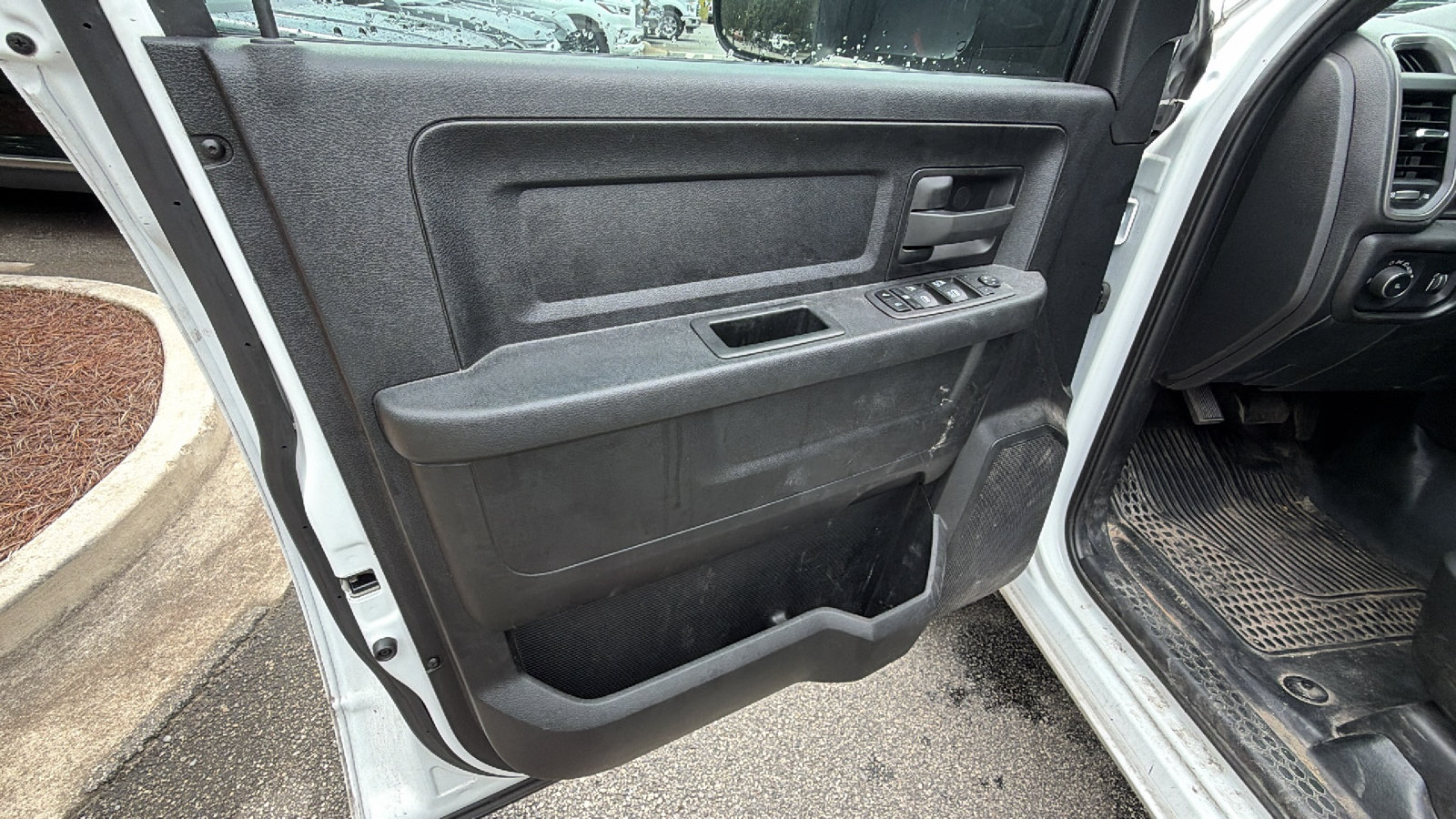 Used 2022 RAM 3500 Tradesman w/ Electrical Accessory Group AWD/4WD image 14