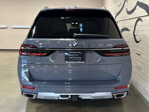Used 2025 BMW X7 xDrive40i image 16